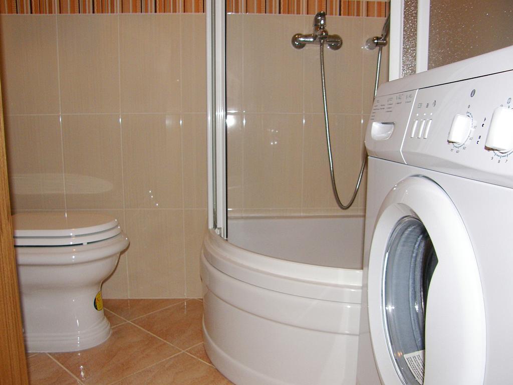 Fenix Two Bedroom Apartments Кавтат Екстериор снимка