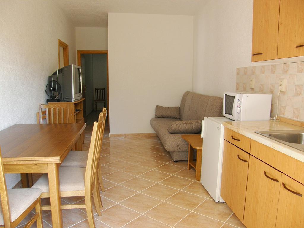 Fenix Two Bedroom Apartments Кавтат Стая снимка